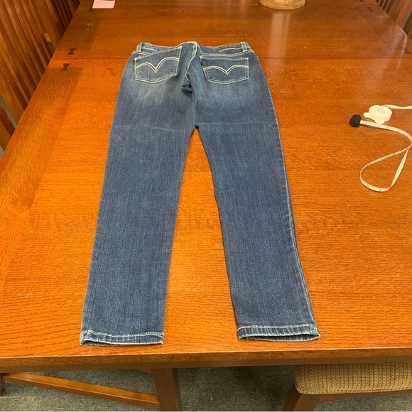 Levi’s 535 leggings size 5M dark wash  Blue Jeans no distressing some stretch - Picture 2 of 6